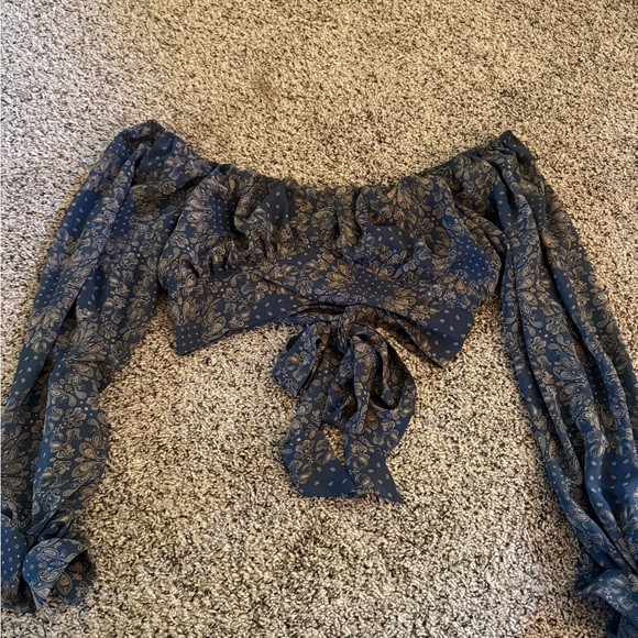 Altar'd State Blue Floral Smocked Crop Top - Picture 4 of 4